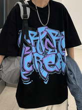 Herren-T-Shirt mit Graffiti-Buchstabengrafik